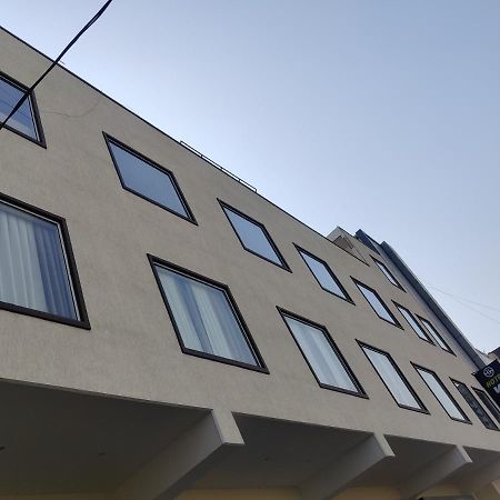 Hotel Woodlark Zirakpur - A Peaceful Stay Zewnętrze zdjęcie