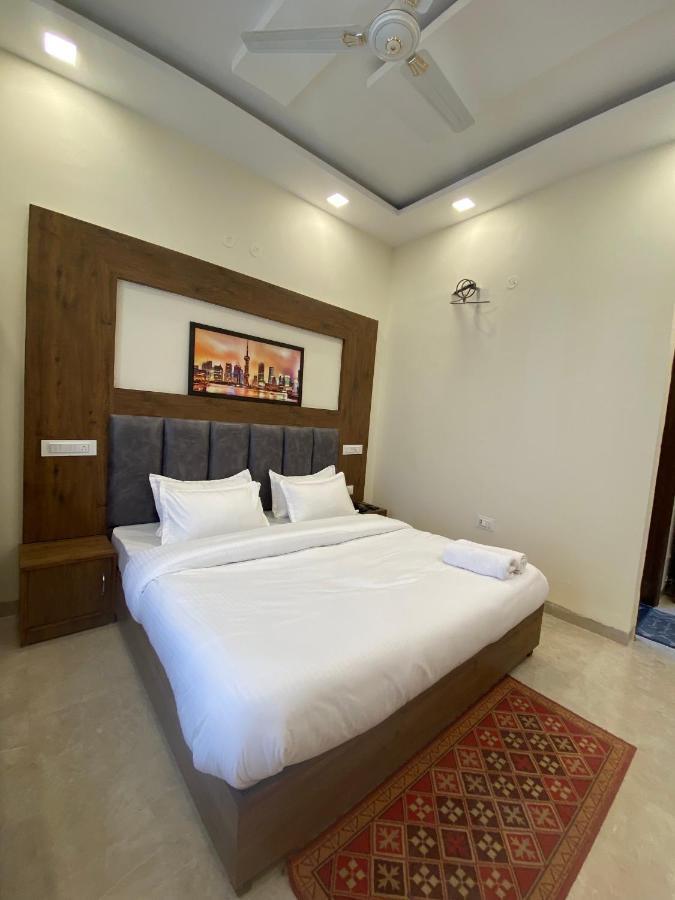 Hotel Woodlark Zirakpur - A Peaceful Stay Zewnętrze zdjęcie